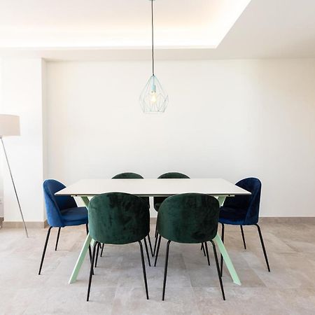 Green Infinity Luxury Apartment By Ghr Rentals Эстепона Экстерьер фото